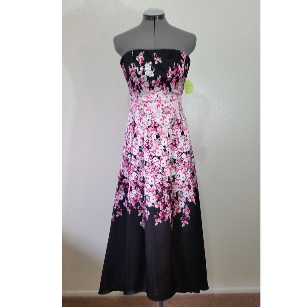 Formal Windsor pink and black floral print dress